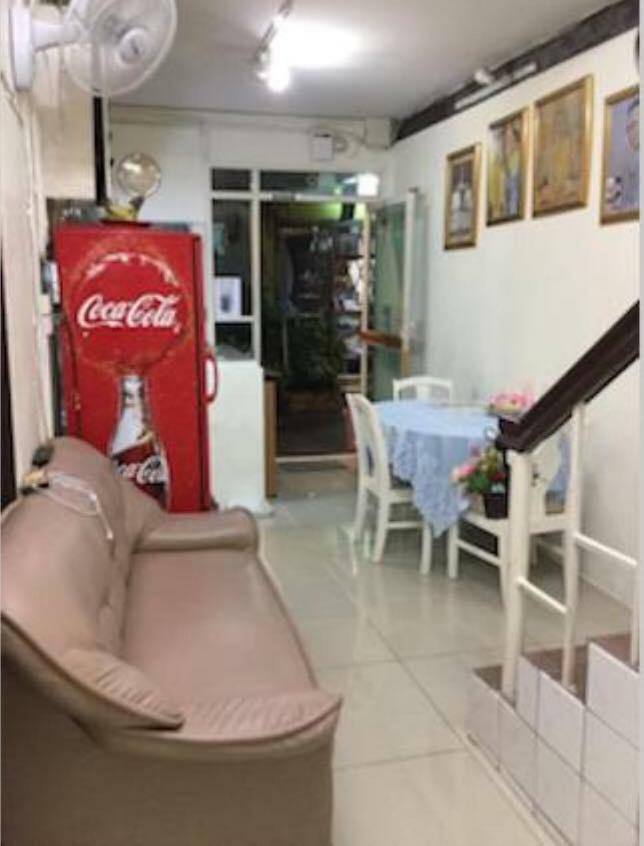 Miggy Guest House (Adults Only) Bangkok Luaran gambar